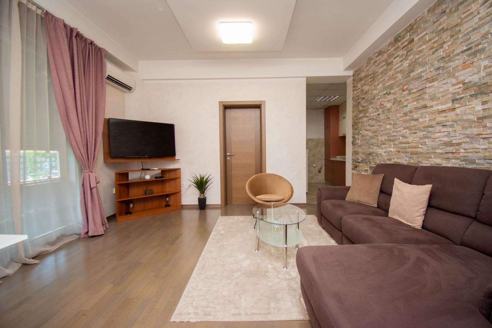 Maxim Compass Apartment Podgorica Exteriér fotografie